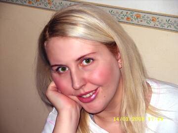 Priscilla senza trucco