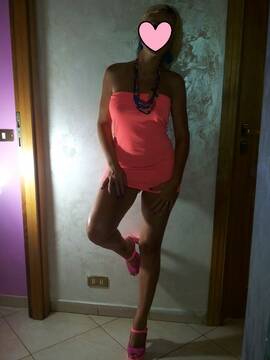 mini abito rosa fluo2