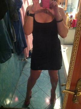 Public Photo of happy123