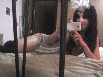 Public Photo of Charlotte27