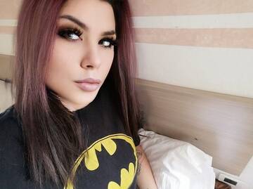 Public Photo of biondahot96