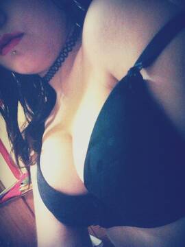 Public Photo of LadyErotica96