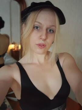 Public Photo of MissMyrtleJuice