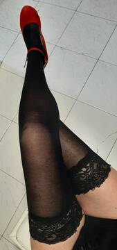 Public Photo of Esbet