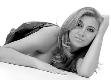 Public Photo of rebeccaturin